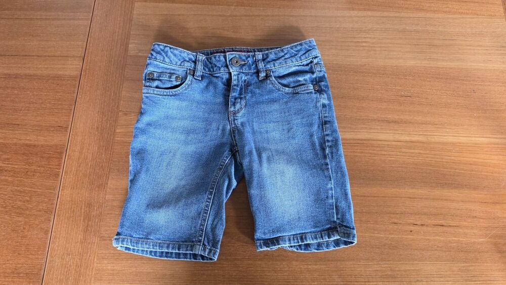 Arizona Jeans Co Girl's Denim Bermuda Shorts Size 10 Regular